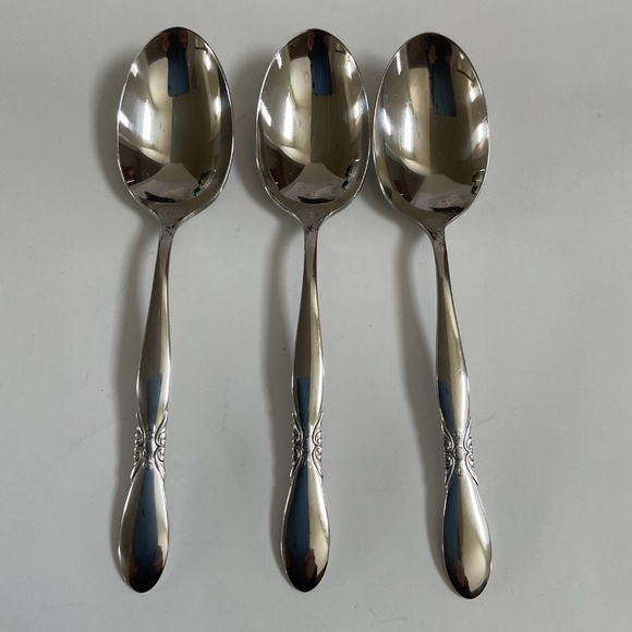 6 Place/soup spoon Wallace POISE Stanless Glossy Silverware - Picture 5 of 16